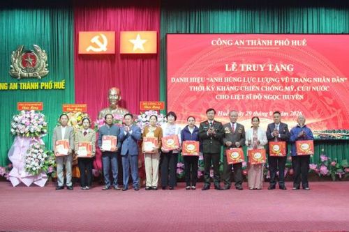 Truy tặng danh hiệu Anh hùng LLVTND thời kỳ kháng chiến chống Mỹ, cứu nước cho liệt sĩ Đỗ Ngọc Huyền