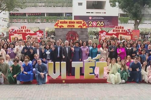 Sinh viên quốc tế khám phá 'Vị Tết Việt'