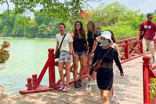 Du lịch đầu năm 2026: Châu Á là động lực tăng trưởng chính, Việt Nam dẫn đầu Đông Nam Á