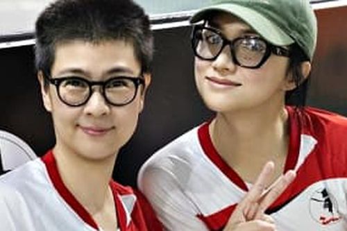 Từng bị tạt mắm tôm đòi nợ thay chồng, 'Nữ hoàng phòng vé' gây sốc với diện mạo tuổi U50, làm lại cuộc đời từ 'bán xôi vỉa hè'
