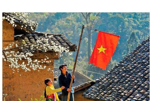 Trưng bày 100 bức ảnh tiêu biểu của các nhà nhiếp ảnh Việt Nam