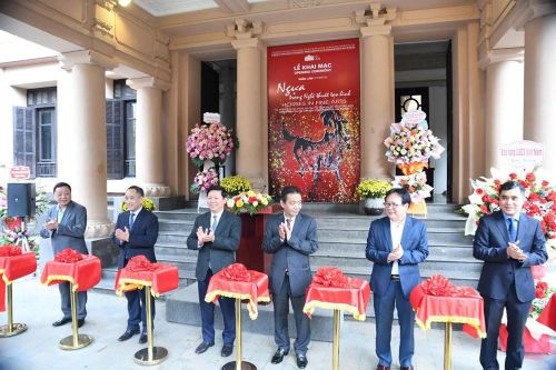'Ngựa trong nghệ thuật tạo hình' - Bộ sưu tập mỹ thuật độc đáo