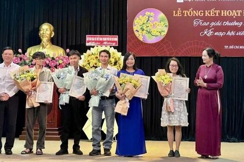 Hội Nhà văn Thành phố Hồ Chí Minh tổ chức tổng kết và trao tặng Giải thưởng văn học năm 2025