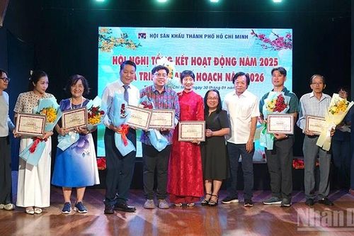 Hội Sân khấu Thành phố Hồ Chí Minh trao Giải A cho 2 vở diễn