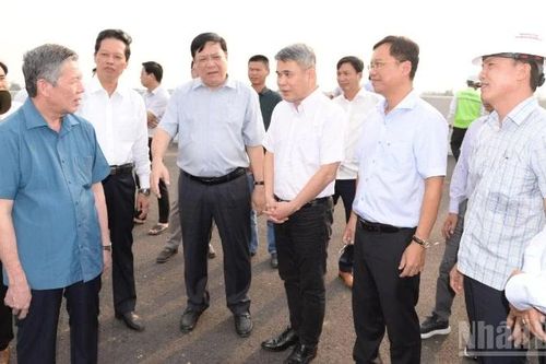 Lãnh đạo tỉnh Đồng Tháp yêu cầu đẩy nhanh tiến độ cao tốc Cao Lãnh-An Hữu giai đoạn 1