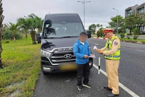 Hơn một tháng, trên 3.100 trường hợp vi phạm tốc độ bị xử lý