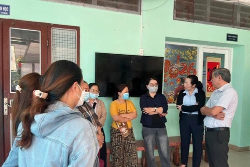 Ngành Giáo dục thành phố Hồ Chí Minh chỉ đạo khẩn rà soát toàn diện việc tổ chức, cung cấp bữa ăn học đường
