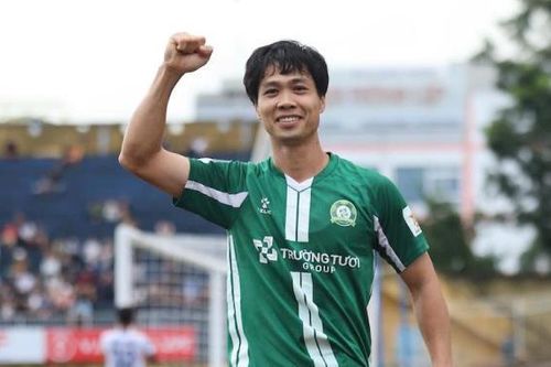 Công Phượng tái xuất