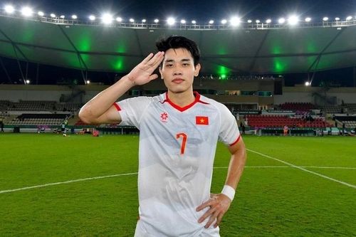 Đình Bắc vượt xa Li Hao, thắng giải 'Cầu thủ ấn tượng nhất U23 châu Á 2026'