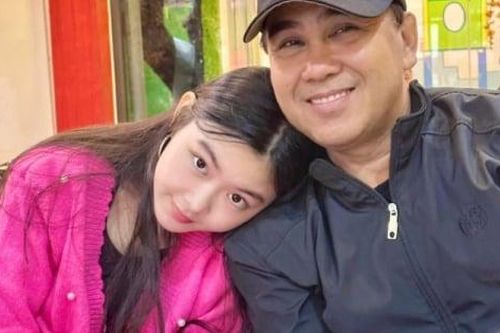 MC Quyền Linh: 'Thi thoảng kẹt, tôi vẫn mượn con tiền'