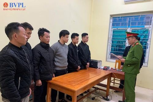 Phê chuẩn khởi tố 8 bị can về tội Gây rối trật tự công cộng