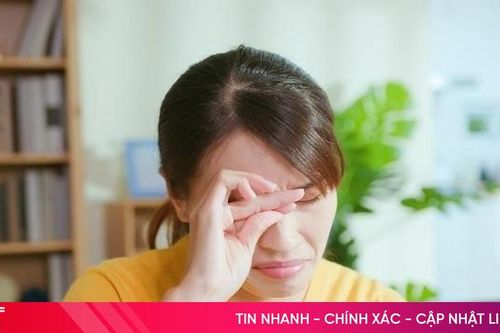 Viêm mống mắt có thể gây biến chứng