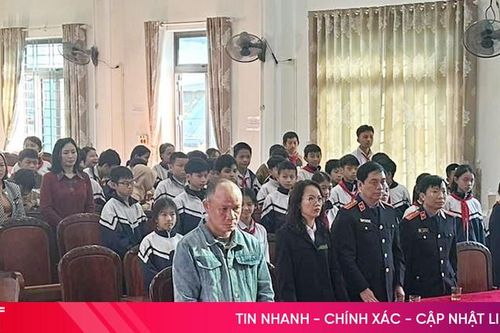 Xét xử lưu động 2 vụ án về tàng trữ pháo hoa nổ