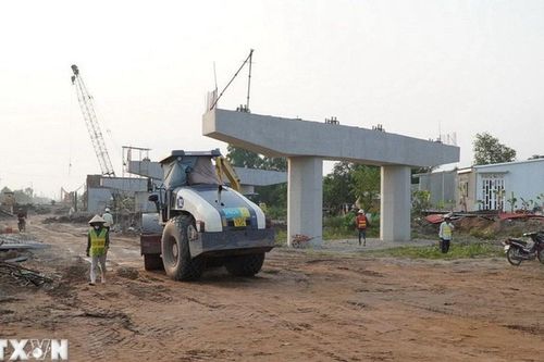 Đẩy nhanh tiến độ Dự án đường bộ cao tốc Cao Lãnh-An Hữu giai đoạn 1