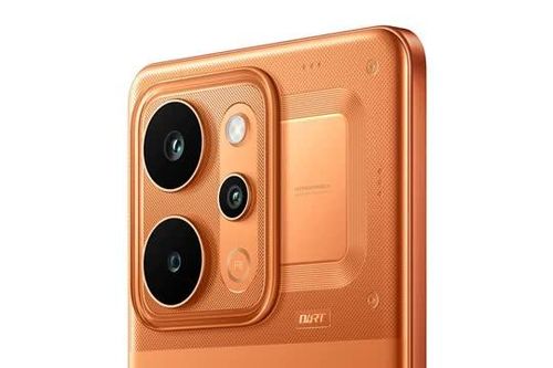 Smartphone chống nước, cấu hình 'khủng', pin 10.001mAh, giá hơn 7 triệu đồng