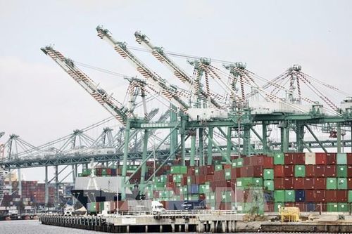 Kinh tế toàn cầu tiếp tục đối mặt với những thách thức lớn