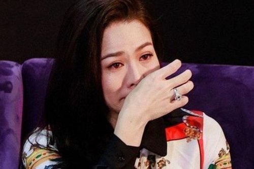 Ai đẩy Nhật Kim Anh vào bất ổn?
