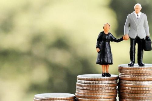 Châu Âu: Khoảng cách lương hưu giữa nam và nữ có xu hướng nới rộng