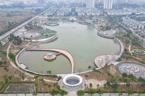 Những 'lá phổi xanh' không biết thở của Hà Nội