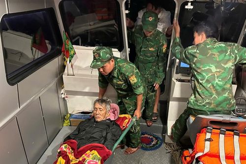 Chuyện những chuyến vượt biển cấp cứu giữa đêm ở Cù Lao Chàm