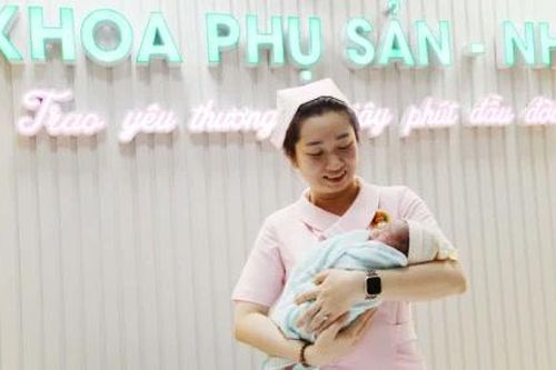 Bệnh viện Quân y 120: Đón bé sơ sinh đầu tiên tại Khoa Sản Nhi