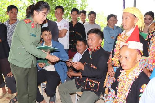 Bảo vệ nền tảng tư tưởng của Đảng trong thời đại số
