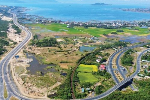 Khánh Hòa mở rộng Quốc lộ 26B lên 6 làn xe kết nối cảng Nam Vân Phong
