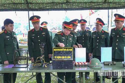Bộ Chỉ huy Quân sự tỉnh kiểm tra công tác chuẩn bị mô hình học cụ huấn luyện