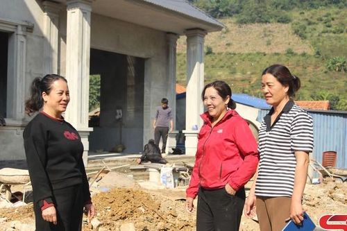 Bí thư chi bộ hết lòng vì cộng đồng