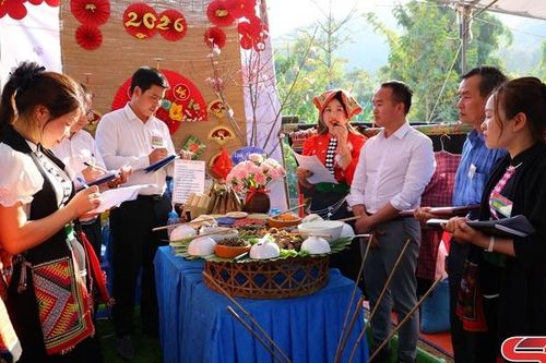 Nhiều hoạt động sôi nổi tại Ngày hội Văn hóa - Thể thao các dân tộc xã Pắc Ngà