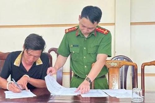 Đồng Nai: Khởi tố hai nhân viên giao hàng nhanh chi nhánh Bình Phước