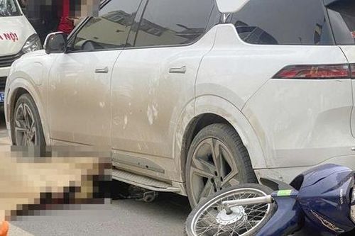 Hà Nội: Tạm giữ hình sự tài xế lùi xe trên phố Khâm Thiên khiến một người tử vong