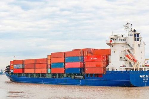 Cách nào nâng cao năng lực vận chuyển của đội tàu biển Việt Nam?