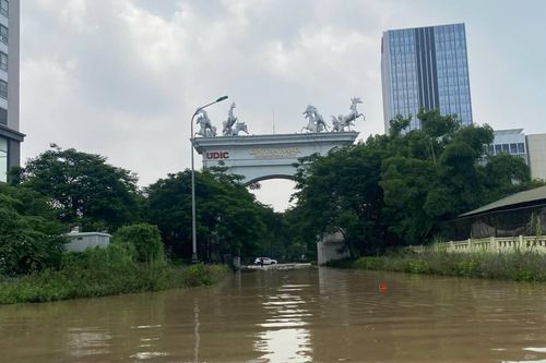Cắt đê sông Hồng làm cống chống ngập cho khu đô thị siêu sang Ciputra