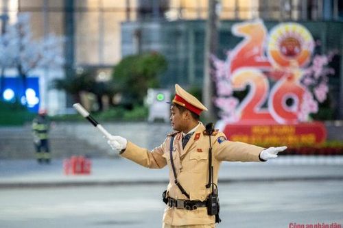 Hà Nội tạm cấm nhiều tuyến phố phục vụ Chương trình 'Hòa nhạc ánh sáng' chào năm mới