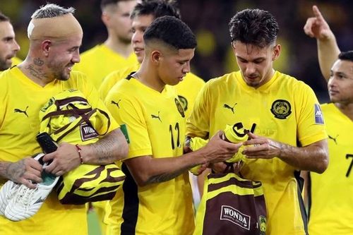 FIFA không trừng phạt bóng đá Malaysia