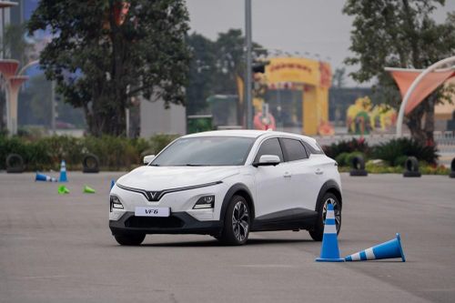 3 yếu tố then chốt khiến VinFast VF 6 được người dùng Việt 'chọn mặt gửi vàng'