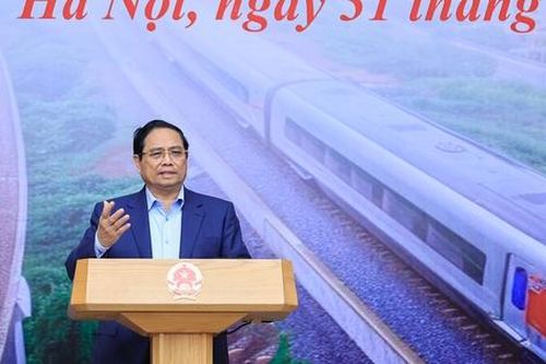 Thủ tướng: Triển khai các dự án đường sắt với mệnh lệnh hành động và trách nhiệm cao nhất