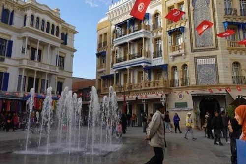 Tunisia gia hạn tình trạng khẩn cấp đến hết năm 2026