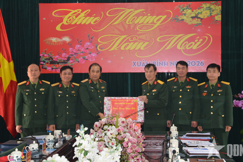 Bộ Tổng Tham mưu kiểm tra công tác sẵn sàng chiến đấu tại Trường Cao đẳng Kỹ thuật Mật mã