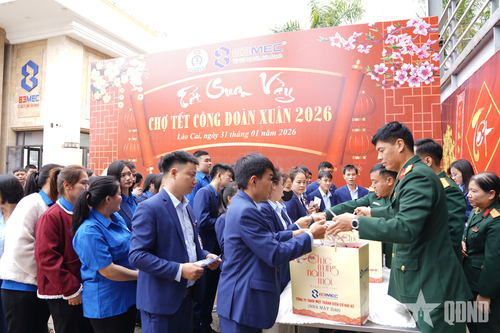 Nhà máy Z183: Lan tỏa yêu thương qua chương trình 'Tết sum vầy - Xuân ơn Đảng'