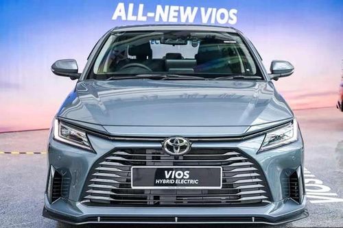 Toyota Vios Hybrid 2026 từ 690 triệu tại Malaysia, sắp về Việt Nam
