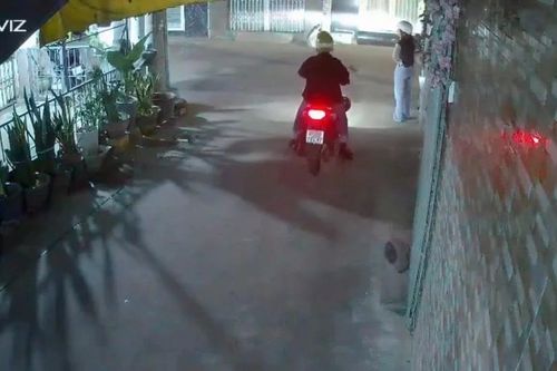 Sàm sỡ người đi đường, thanh niên bị phạt 12 triệu đồng