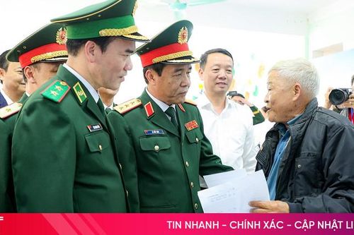 Thượng tướng Lê Đức Thái tham gia các hoạt động 'Xuân Biên phòng ấm lòng dân bản'