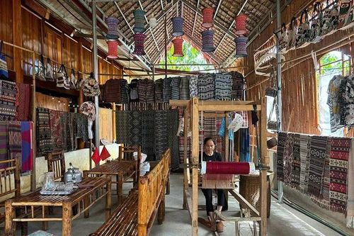 Phát triển du lịch xanh, giàu bản sắc