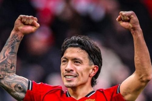Chuyển nhượng 31/1: Arsenal đổi hai sao lấy Julian Alvarez, Barca săn Lisandro Martinez
