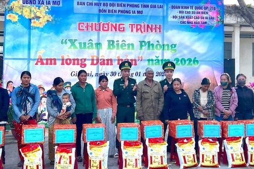 Ý nghĩa 'Xuân Biên phòng - Ấm lòng dân bản' tại 2 xã Ia Nan và Ia Mơ