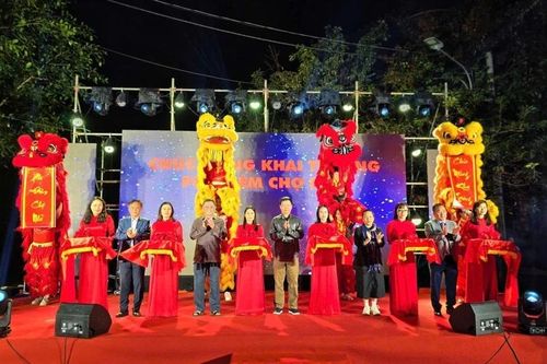 Toàn cảnh Gia Lai 24h: 'Phố đêm Chợ Nhỏ' chính thức khai trương