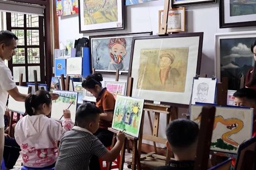 Chuyện về đôi bạn đời họa sĩ