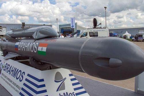 Nga và Ấn Độ hợp tác phát triển tên lửa BrahMos thế hệ mới và vũ khí siêu vượt âm